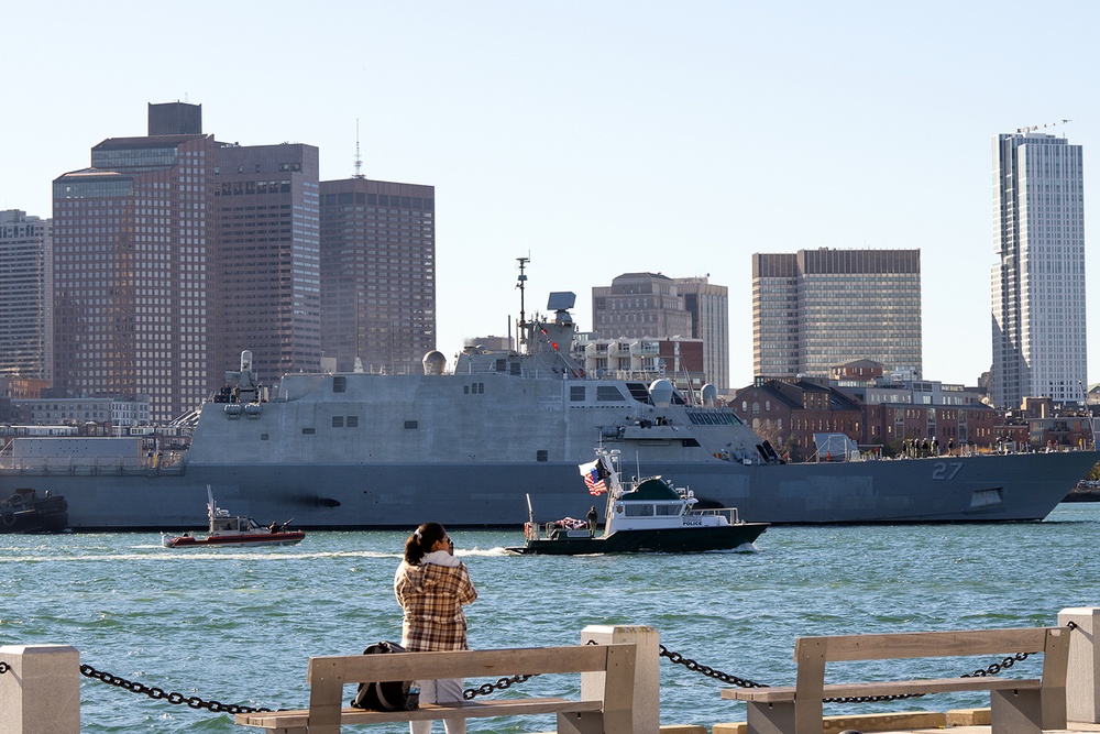 USS Nantucket Arrives for Commissioning in Boston