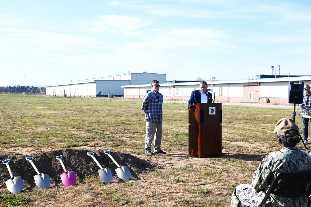 Advancing Navy Readiness: NSA Mechanicsburg Breaks Ground on Navy’s First 5G Tower