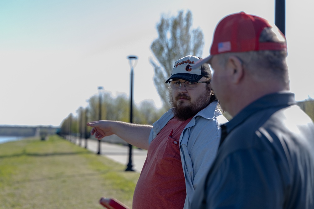 Geotechnical Engineers Conduct Federal Levee Inspection in Kansas City