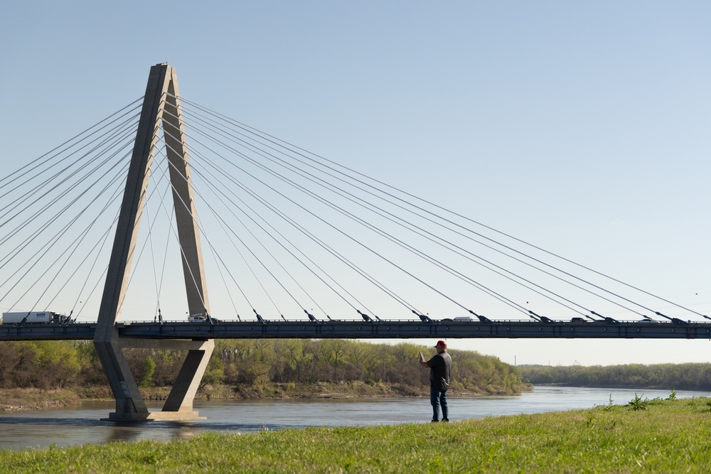 Geotechnical Engineers Conduct Federal Levee Inspection in Kansas City