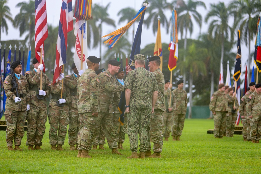 USARPAC Colors Passed to Gen. Charles Flynn During Change of Command Ceremony