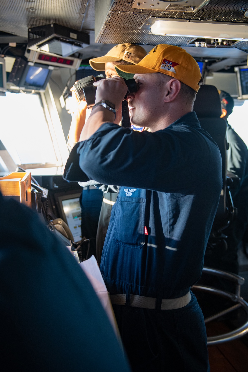 USS Ronald Reagan (CVN 76) Sailors perform bridge operations