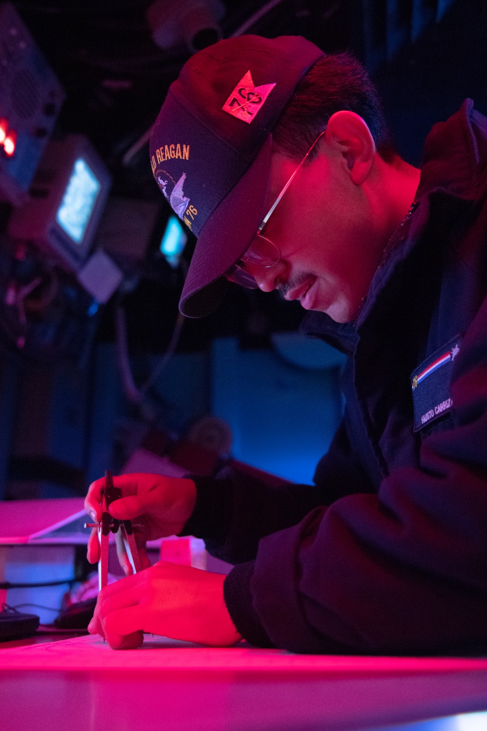 USS Ronald Reagan (CVN 76) Sailors perform bridge operations