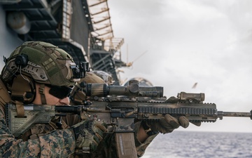 BLT 1/5 Maintains Readiness Underway with Live-fire Deck Shoot