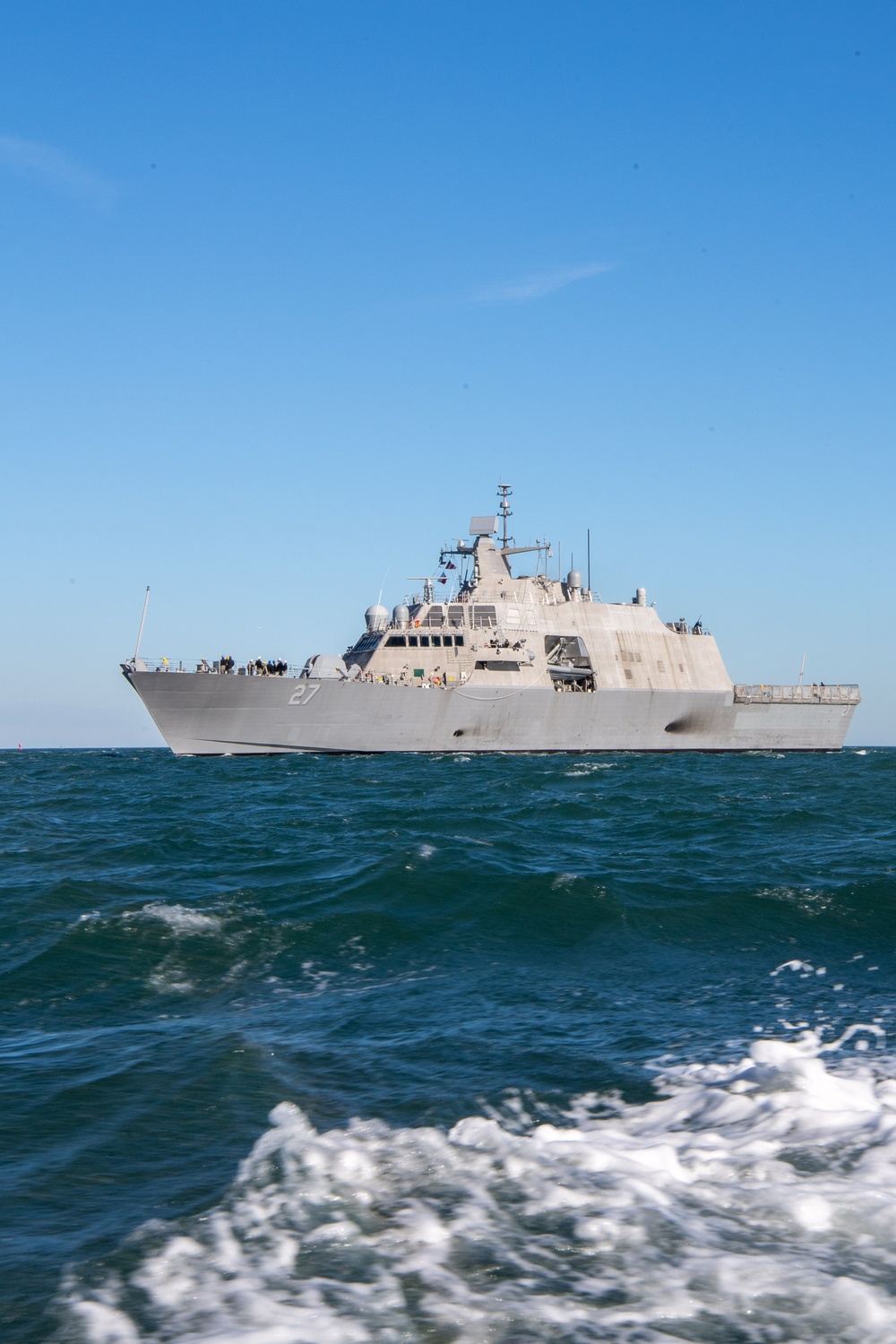 The future USS Nantucket (LCS 27) arrives in Boston