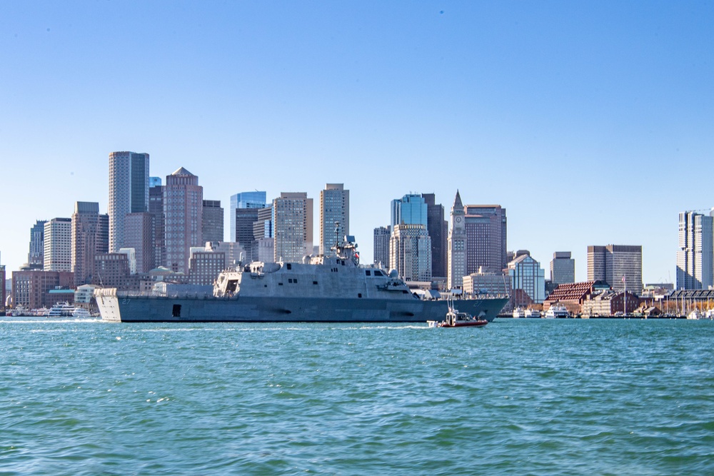 The Future USS Nantucket (LCS 27) Arrives in Boston