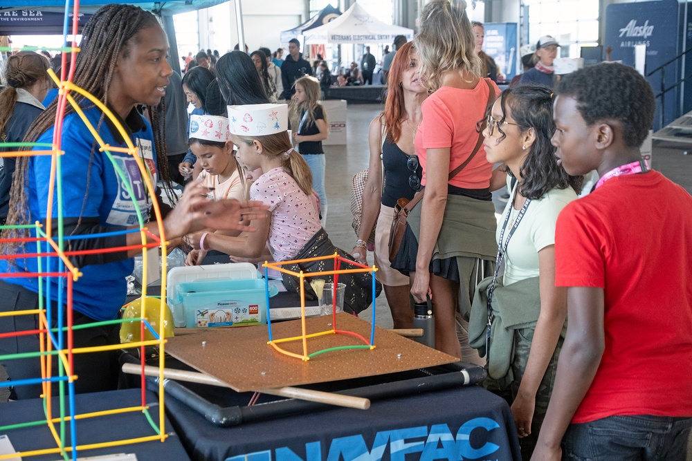 Fleet Week San Diego 2024 Student STEM Day