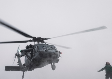 USS George Washington Conducts Flight Operations