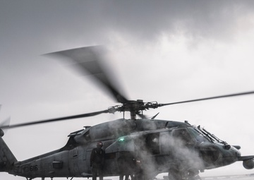 USS George Washington Conducts Flight Operations