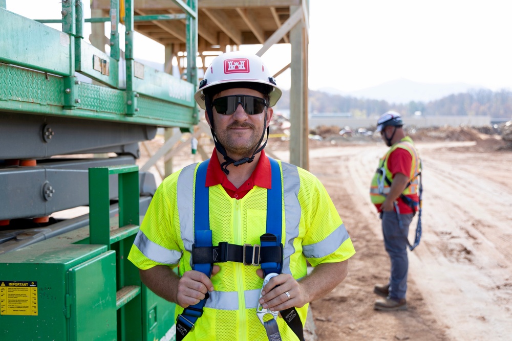 Honoring Veterans Serving in Emergency Response Efforts for Hurricane Helene Recovery