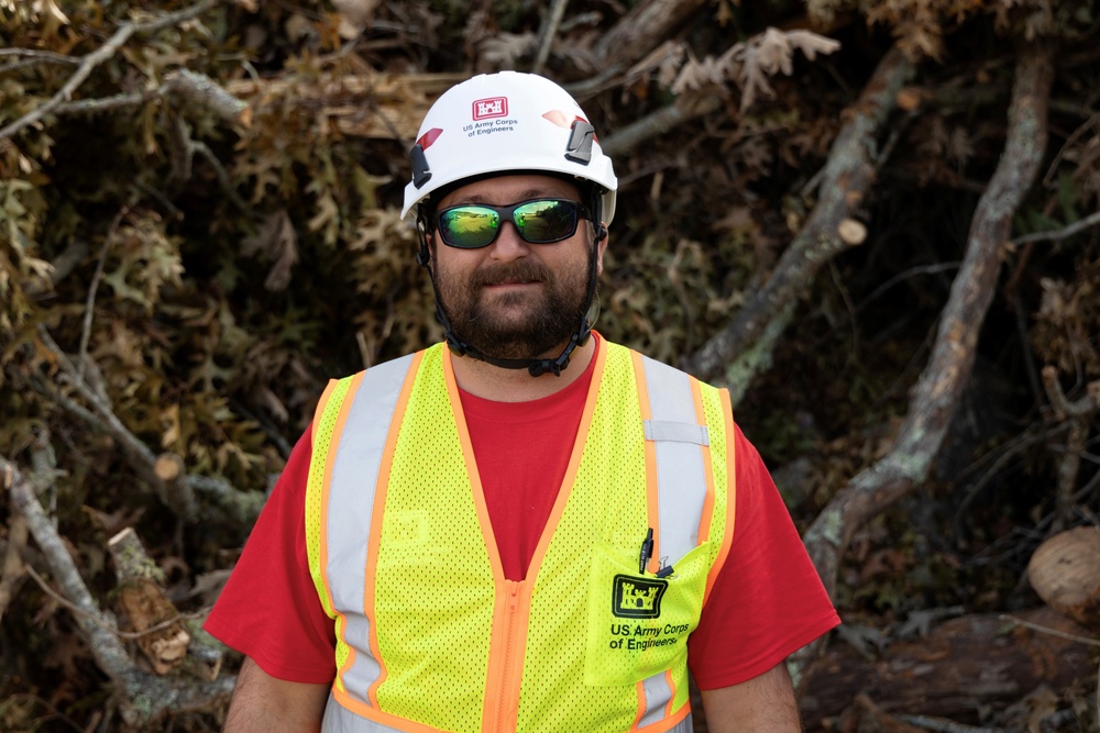 Honoring Veterans Serving in Emergency Response Efforts for Hurricane Helene Recovery