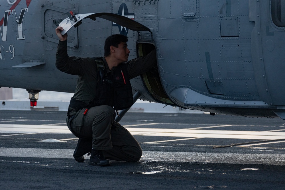 Sailors Assigned To HSC-9 Conduct a Routine Flight on USS Gerald R. Ford (CVN 78)