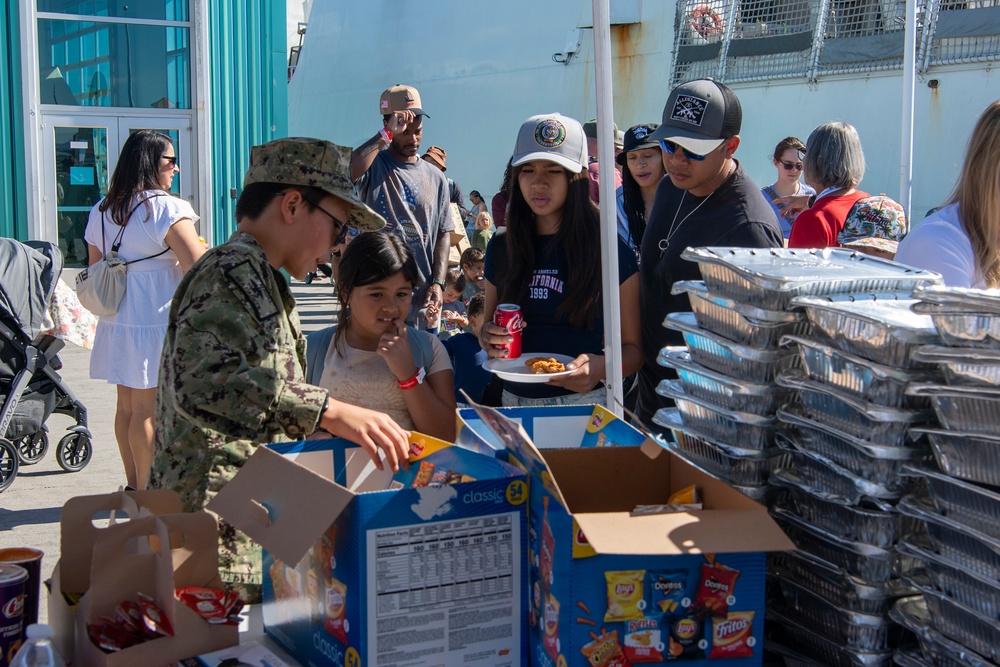 Military Family Day at Fleet Week San Diego