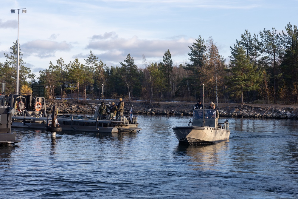 U.S. Marines Participate in a Coxswains Course