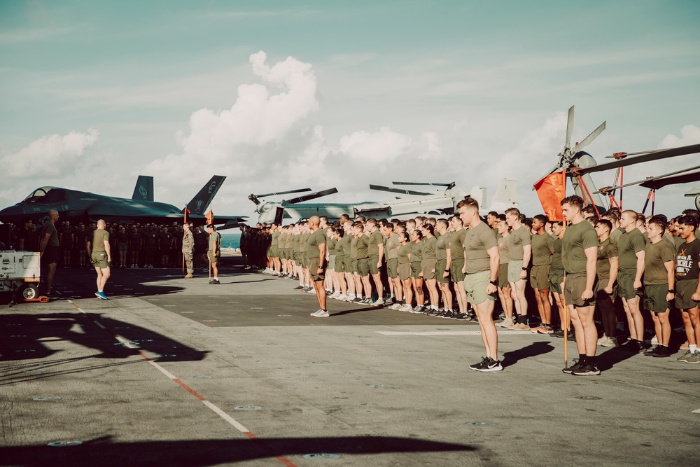 15th MEU Holds PT Competition to Celebrate Second 249th Birthday