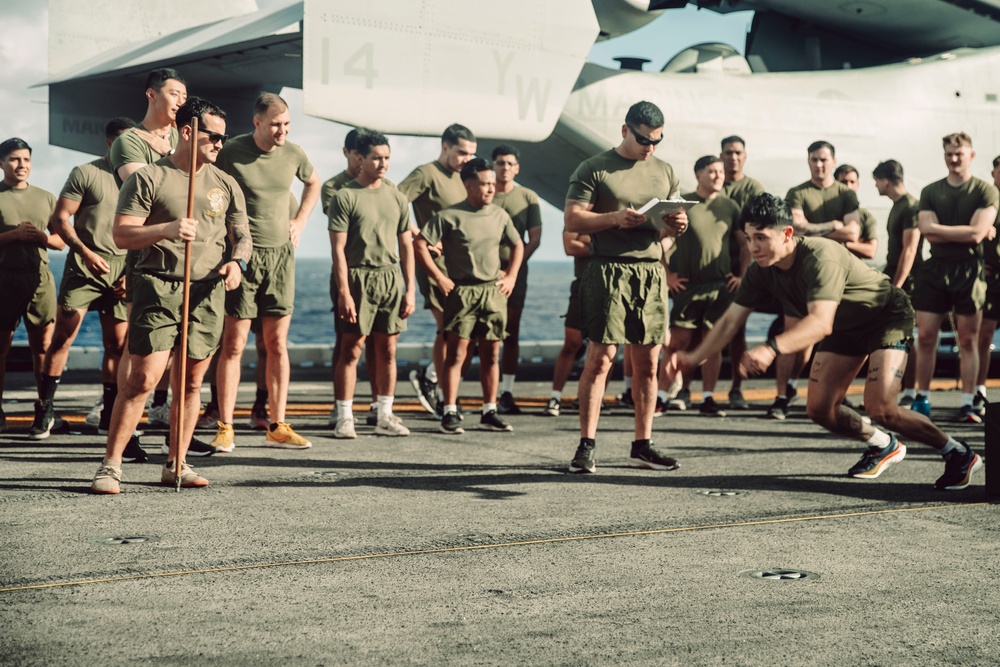 15th MEU Holds PT Competition to Celebrate Second 249th Birthday