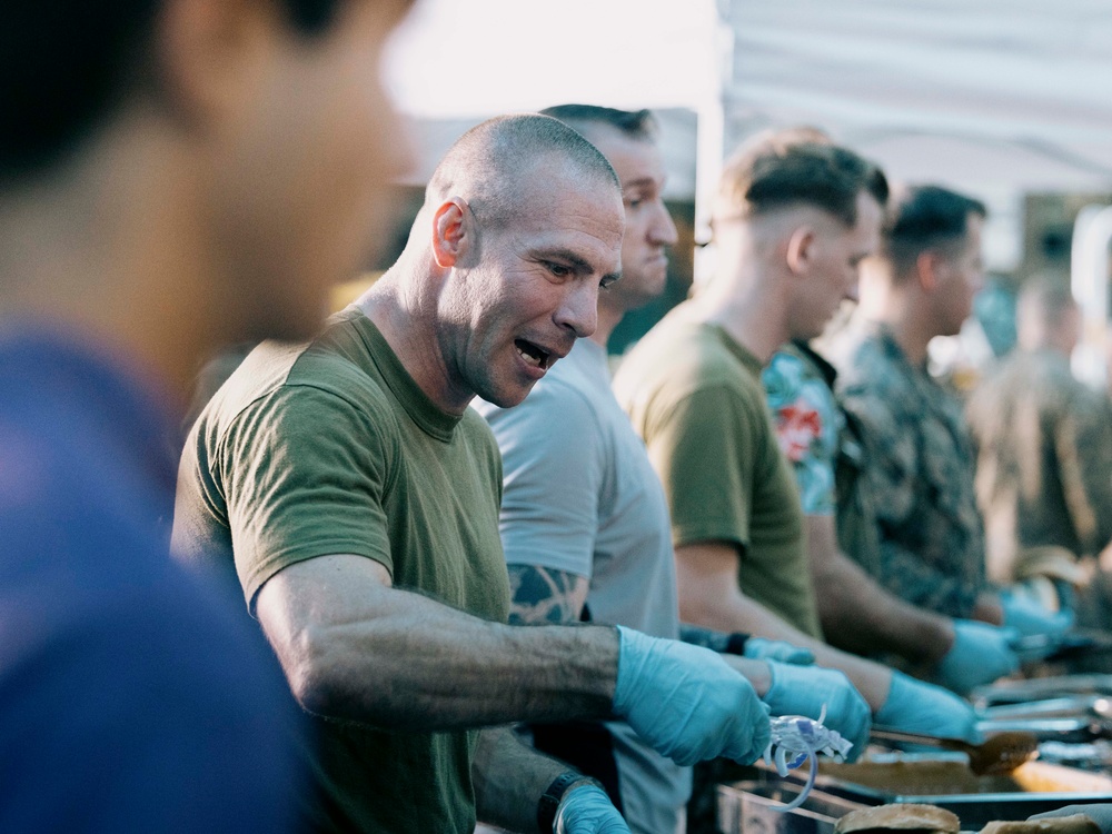 15th MEU, USS Boxer Celebrate 249th Marine Corps Birthday With Steel beach Picnic