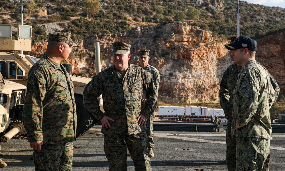 MFEA CG Visits 24th MEU (SOC)