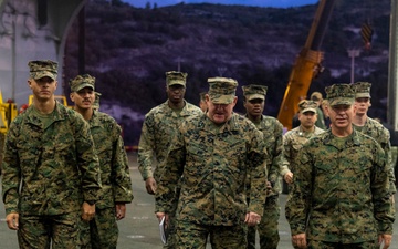 MFEA CG Visits 24th MEU (SOC)