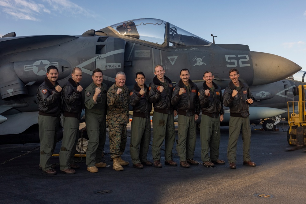 MFEA CG Visits 24th MEU (SOC)