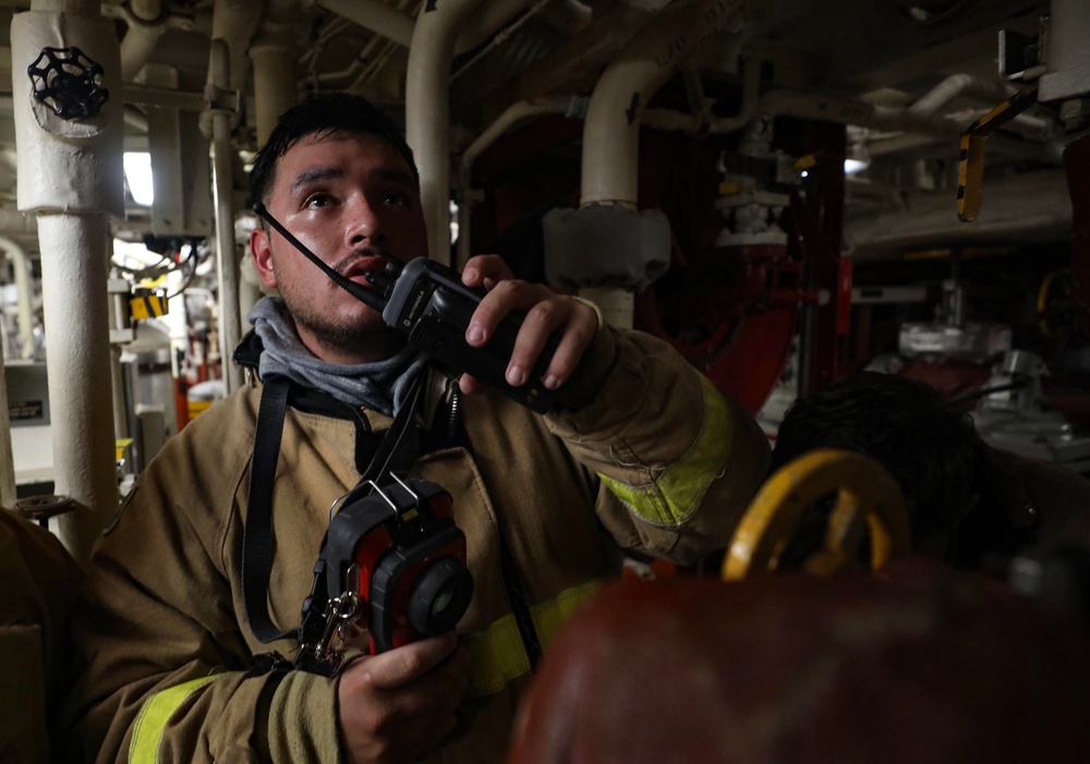 USS Dewey (DDG 105) Conducts Damage Control Drill While Operating in the South China Sea