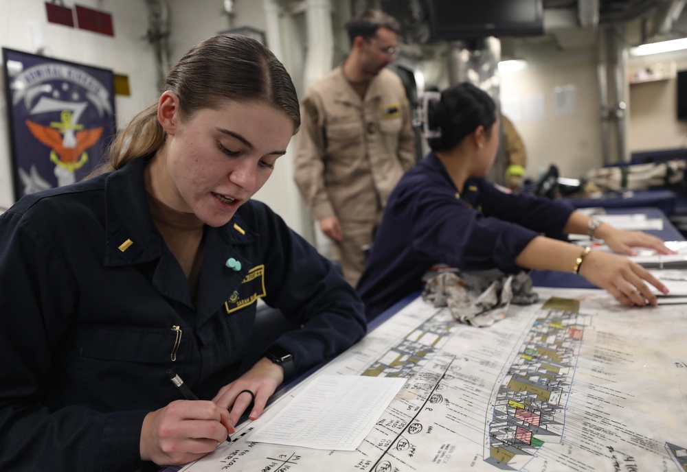 USS Dewey (DDG 105) Conducts Damage Control Drill While Operating in the South China Sea