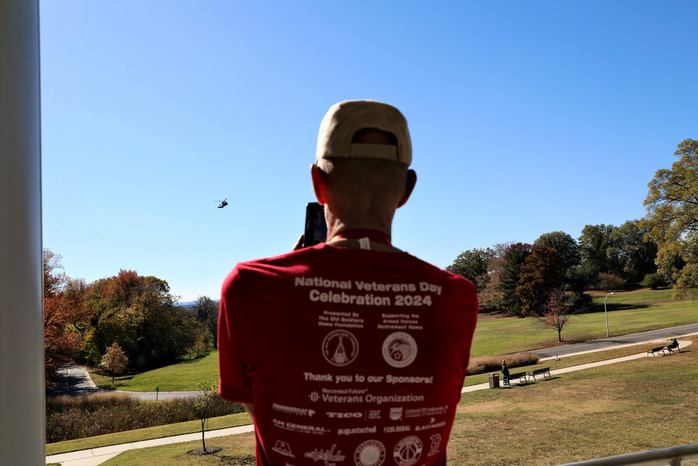 Black Hawk Landing Sparks Pride and Excitement at Armed Forces Retirement Home 