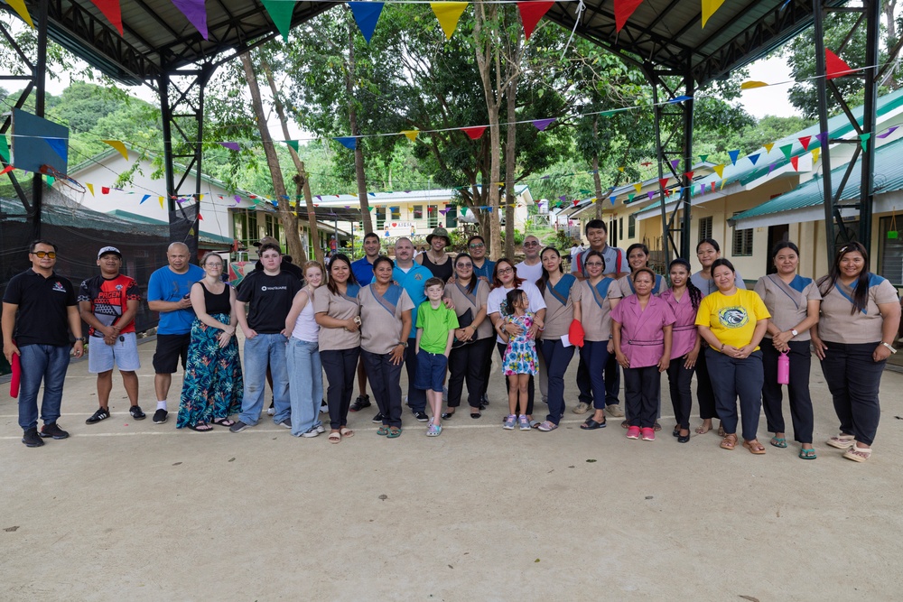 MSC Far East, Singapore Team Deliver Goodwill to Philippine Aeta Children