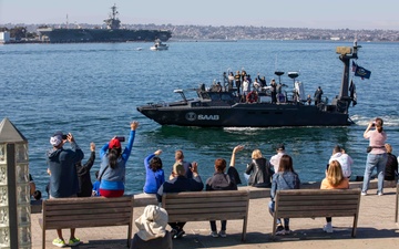 Fleet Week San Diego 2024 Veteran's Day Boat Parade