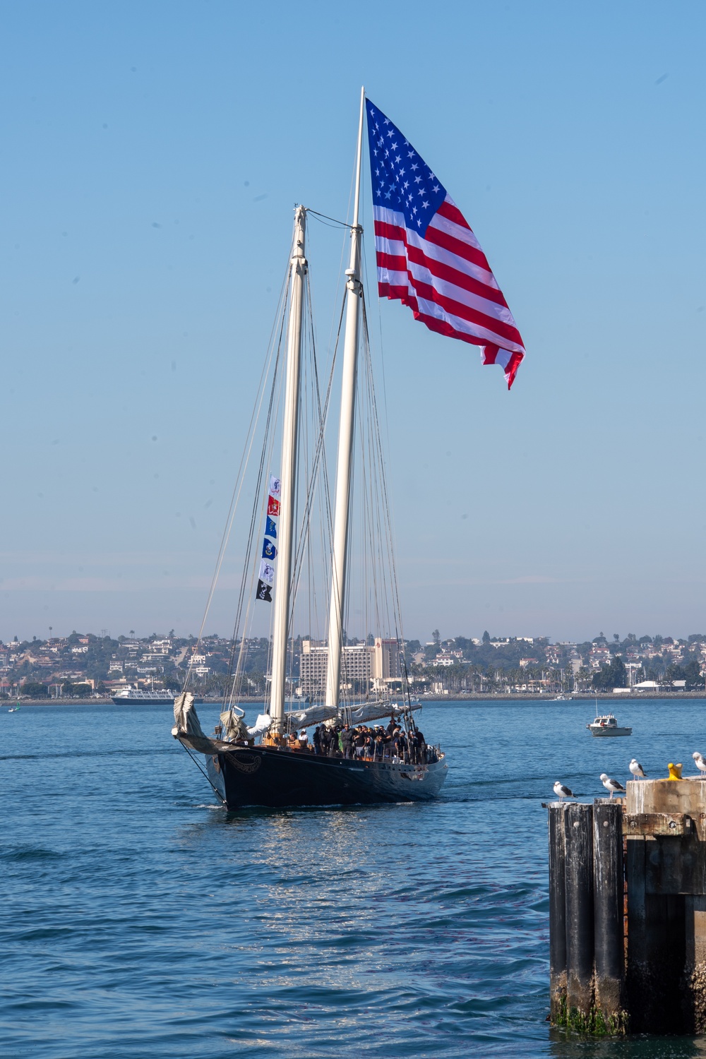 Fleet Week San Diego 2024 Veteran's Day Boat Parade