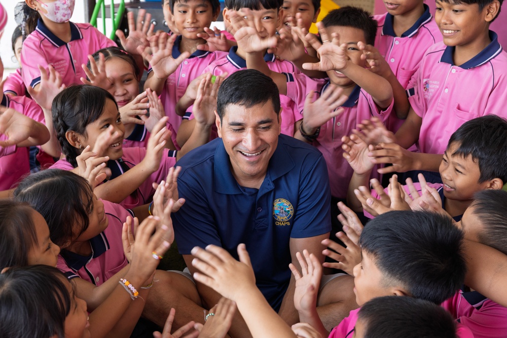 MSC Far East, USNS City of Bismarck Visit Learning Center in Thailand