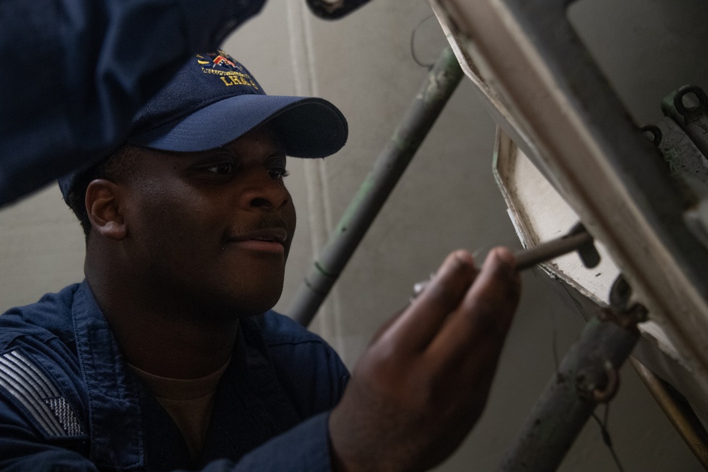 USS America (LHA 6) conducts maintenance