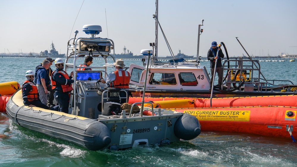 NSA Bahrain, NAVSEA Conduct Annual Oil Spill Response Training Exercise