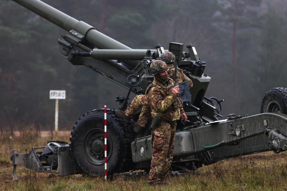 Italian Army artillery battery executes gun emplacement drills during Dynamic Front 25