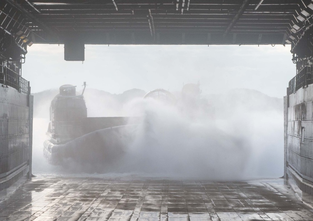 LCAC Operations onboard the USS Green Bay