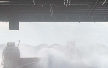 LCAC Operations onboard the USS Green Bay