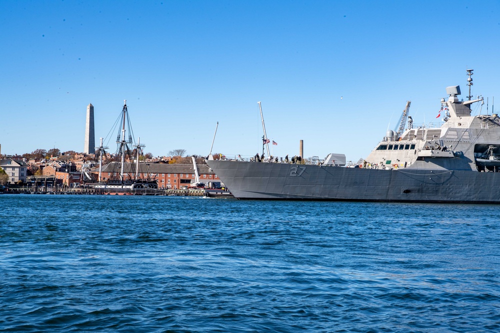 USS Nantucket arrives in Boston