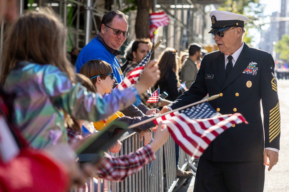 Sailors participate in New York City Veterans Day Parade