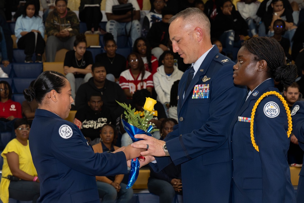 Eastern Wayne High School JROTC cadets, 4th FW leadership honor veteran's sacrifice