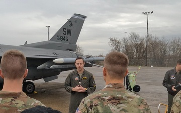 171 ARW Hosts All-Star Leadership Day for Area High School Students (2 of 16)