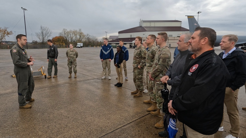 171 ARW Hosts All-Star Leadership Day for Area High School Students (3 of 16)