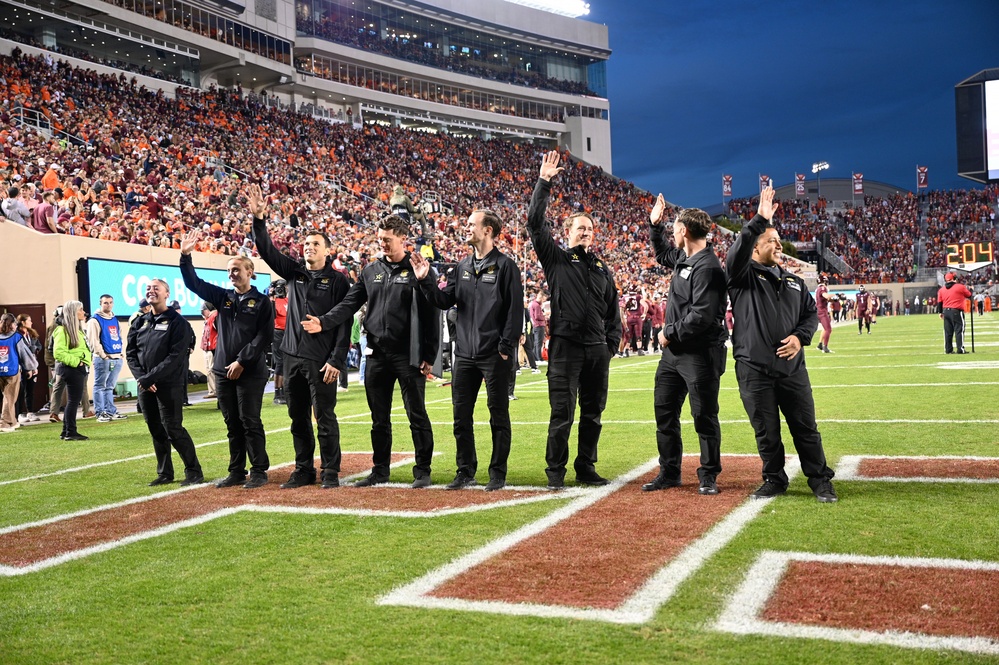 US Army Golden Knights jump into the Virginia Tech football game