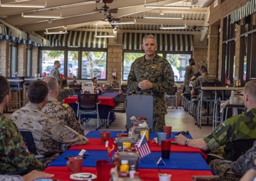 Foreign Naval Attachés visit MCAS Miramar