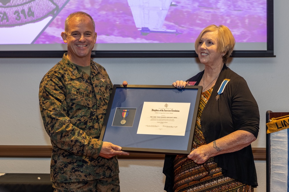 Daughters of the American Revolution awards 3rd MAW