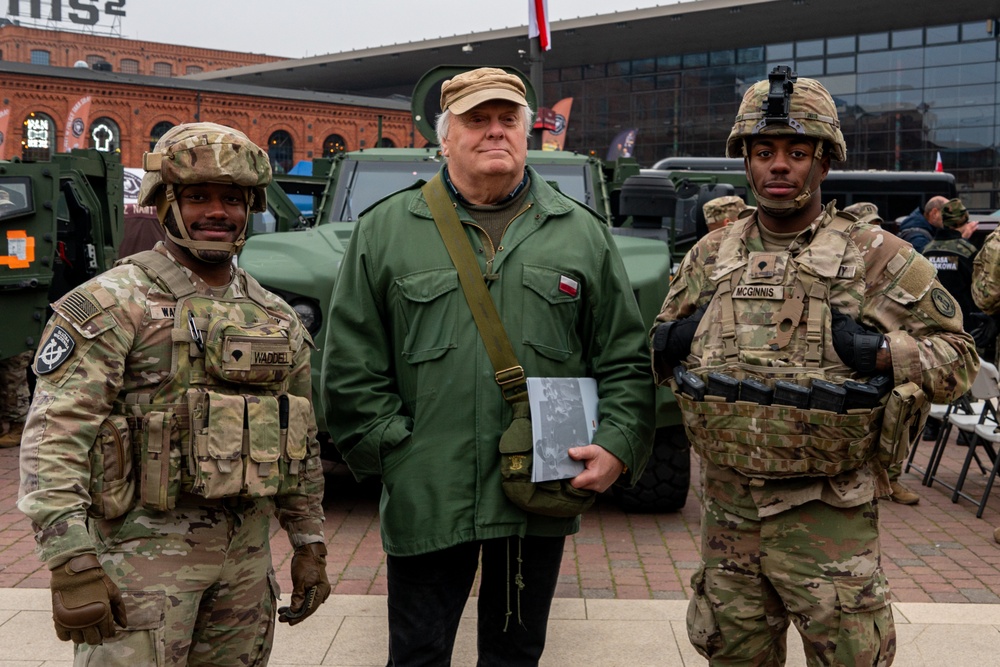 U.S. Army Soldiers Join Polish Citizens to Celebrate Polish Independence Day