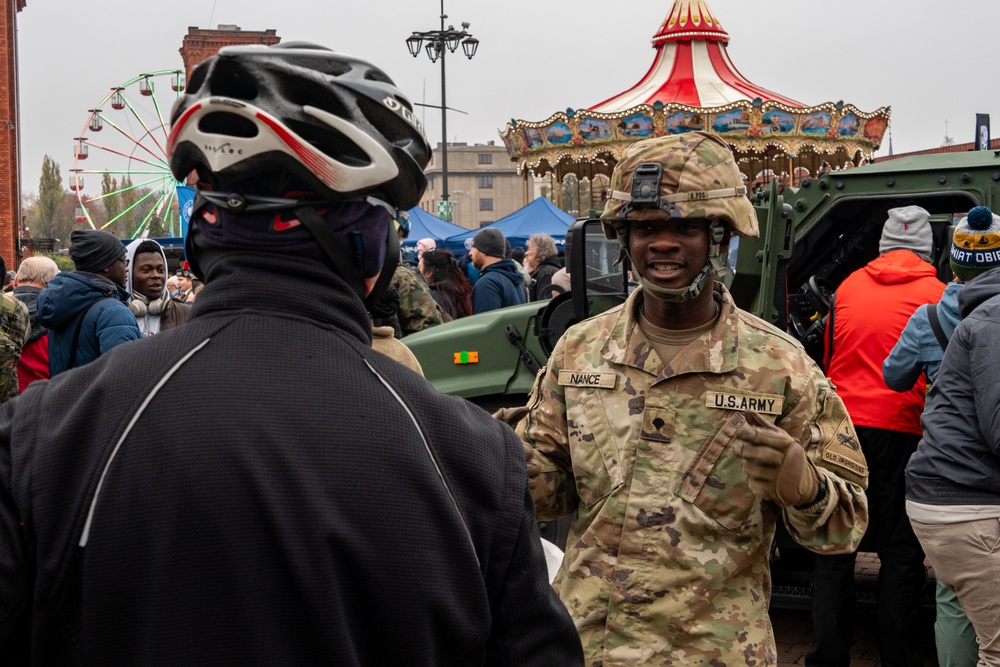 U.S. Army Soldiers Join Polish Citizens to Celebrate Polish Independence Day