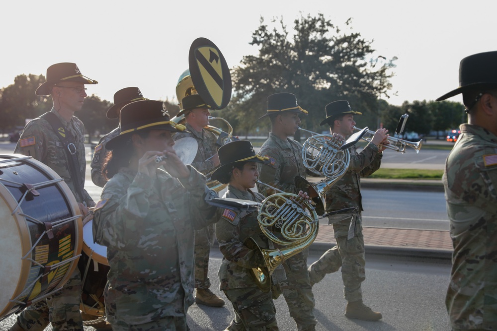 1st Cavalry Division Band at the Arlington Texas Veteran's Day Parade