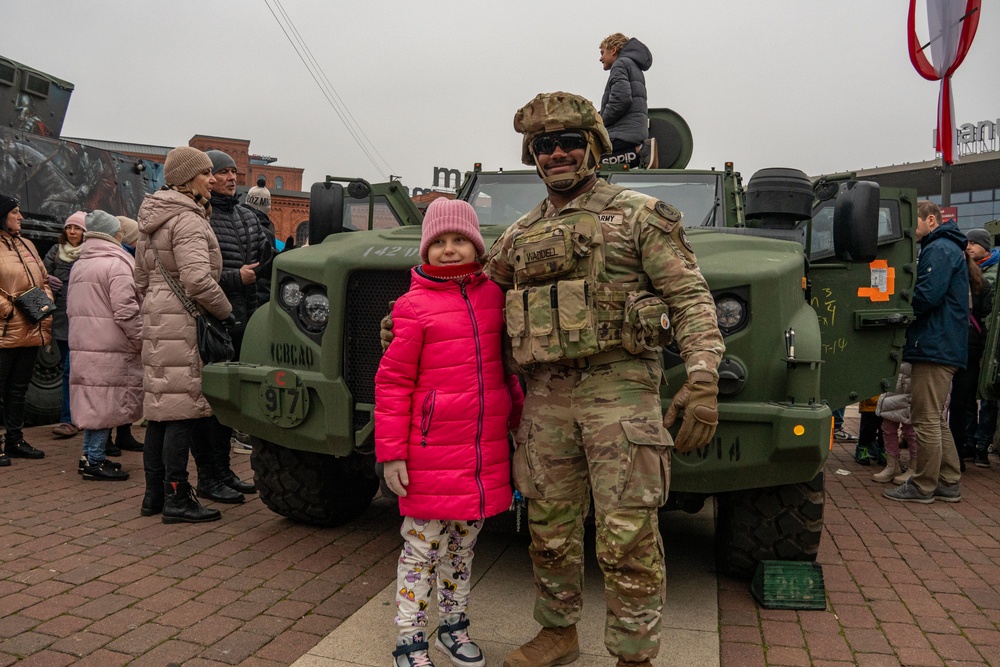 U.S. Army Soldiers Join Polish Citizens to Celebrate Polish Independence Day