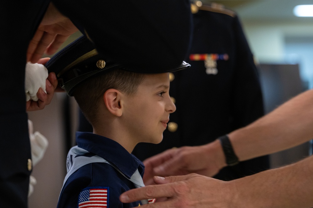 New Jersey National Guard Recruiters Teach Cub Scouts How to Fold The American Flag