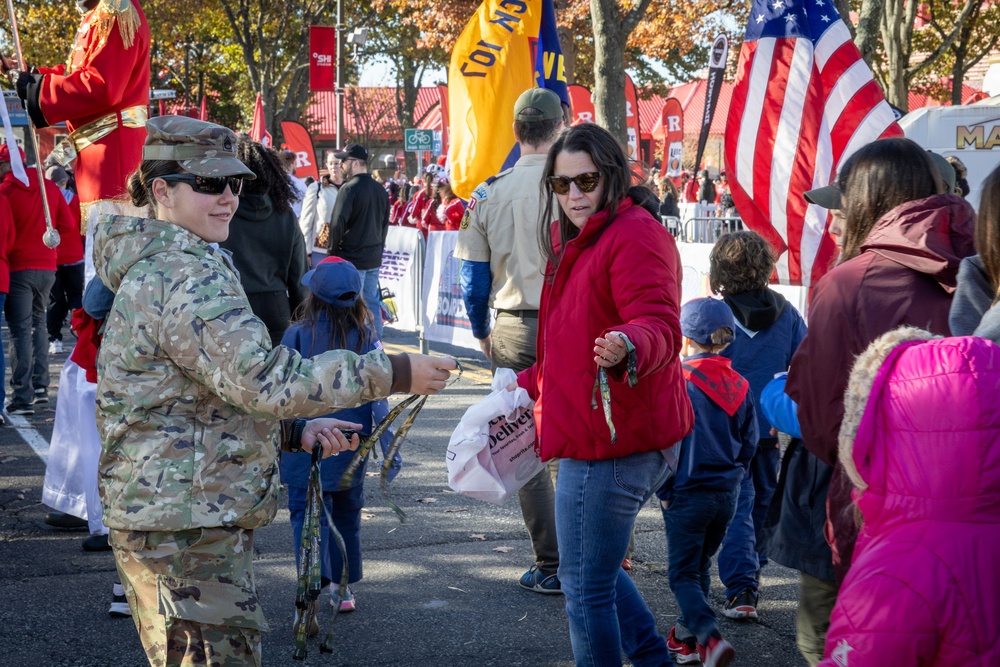 U.S. Army Recruiters Support Veterans Day Football Game at Rutgers University